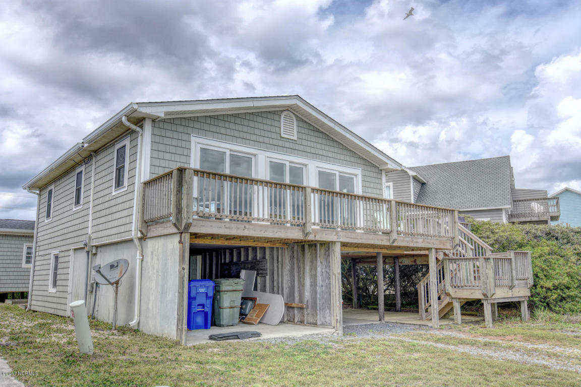 Property Photo:  527 Topsail Road  NC 28460 