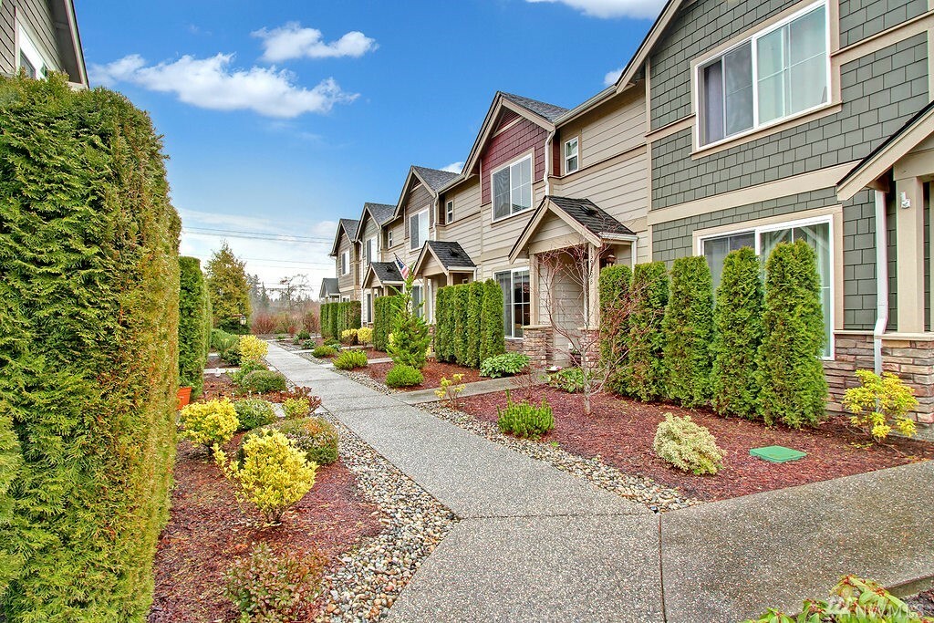 Property Photo:  13929 34th Dr SE B  WA 98012 