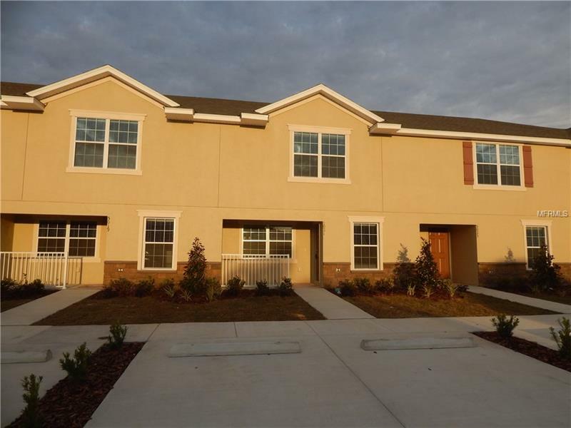 Property Photo: 5021 Chipotle Lane FL 33544