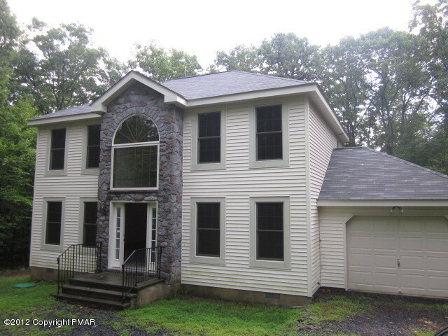 Property Photo:  1038 Rivendell Rd  PA 18371 