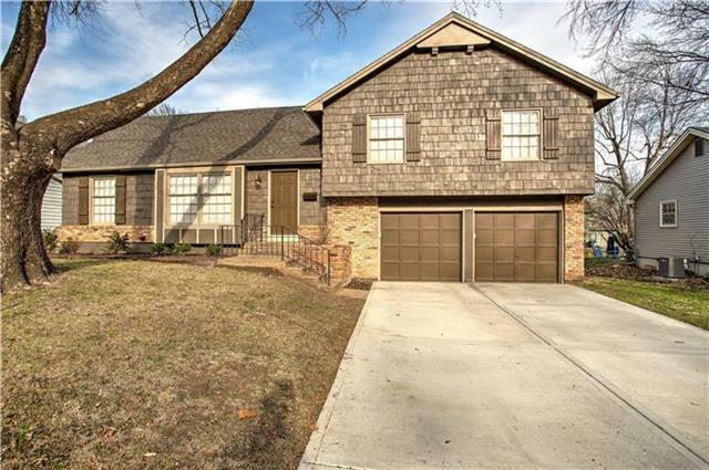 Property Photo: 9517 Walmer Street KS 66212