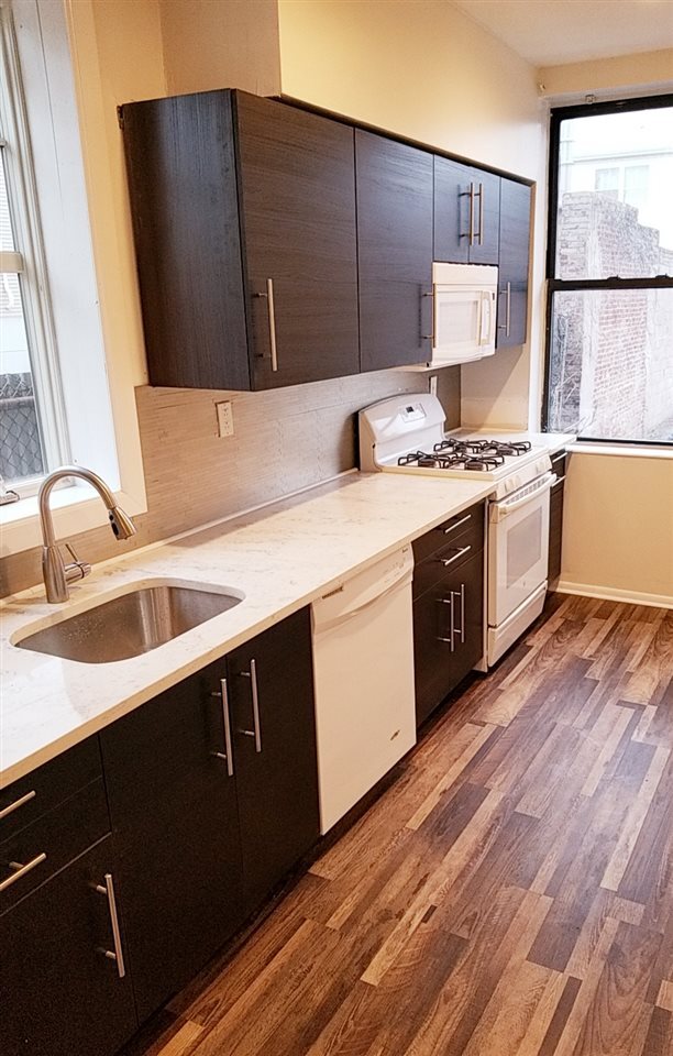 Property Photo: 63 West 21st St NJ 07002
