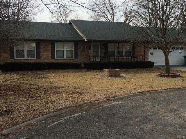 Property Photo: 242 Adam Court 62258