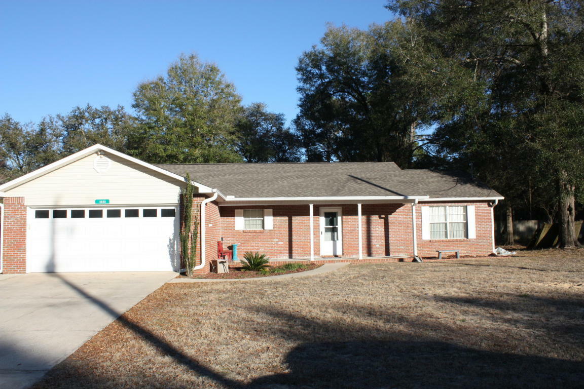 Property Photo:  4808 Acorn Drive  FL 32539 