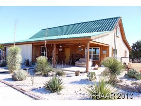 Property Photo: 720 County Road 4707 TX 76539