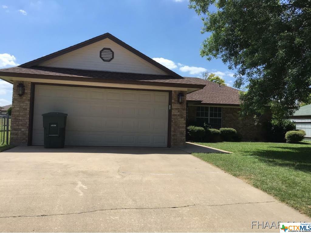 Property Photo:  3903 Tallwood Drive  TX 76549 