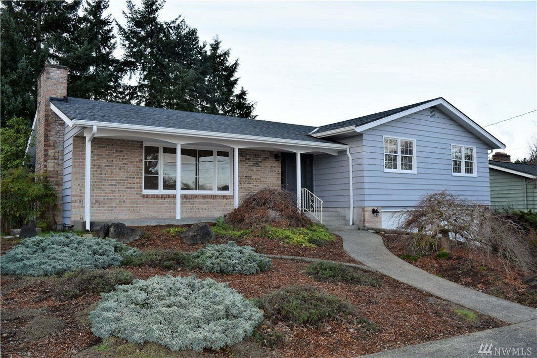 Property Photo:  5248 N 10th St  WA 98406 