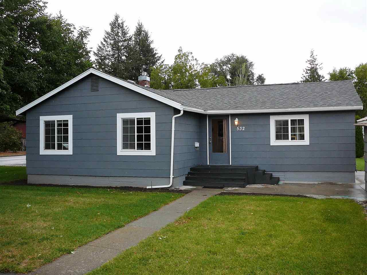 Property Photo:  532 Salnave Rd  WA 99004 