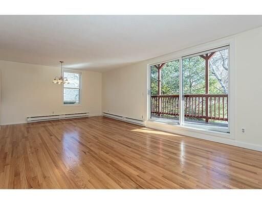 Property Photo: 14 Salem Street 2 MA 02139