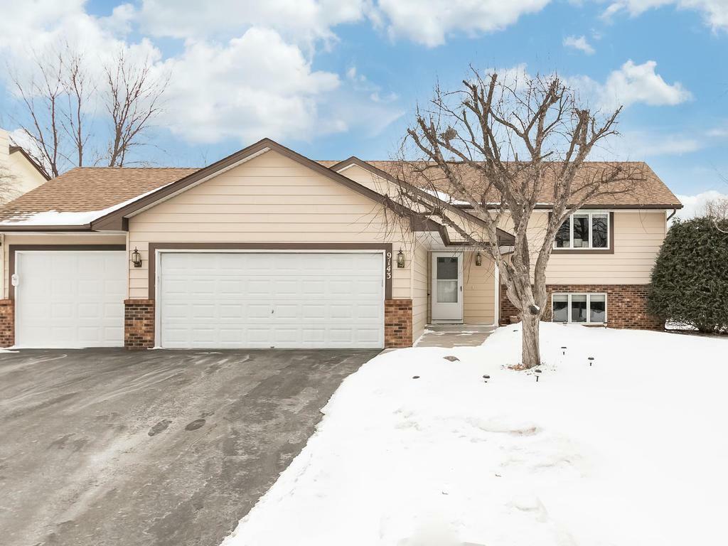 Property Photo:  9143 Oakview Lane N  MN 55369 