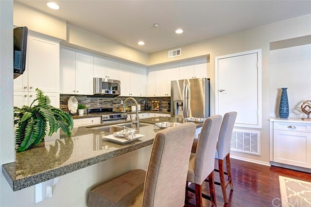 Property Photo:  13021 Central Avenue 403  CA 90250 