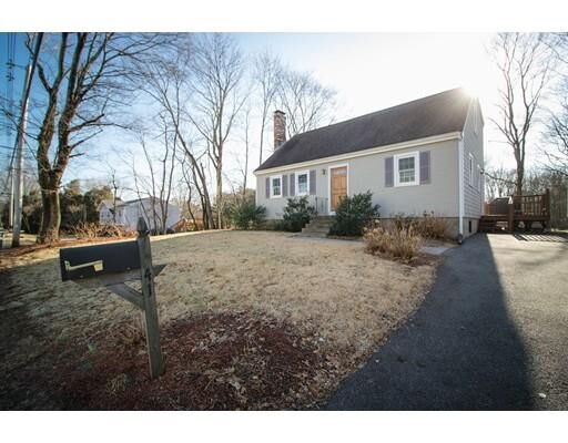 Property Photo:  41 Branch St  MA 02048