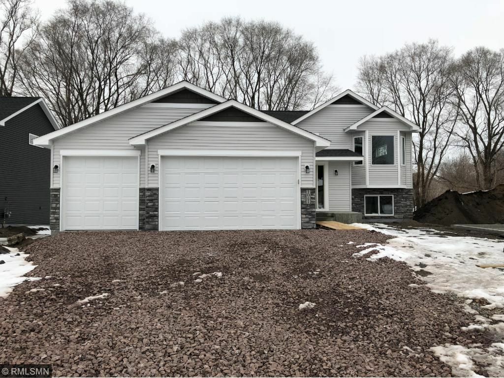 Property Photo:  1041 Washington Street  MN 55303 