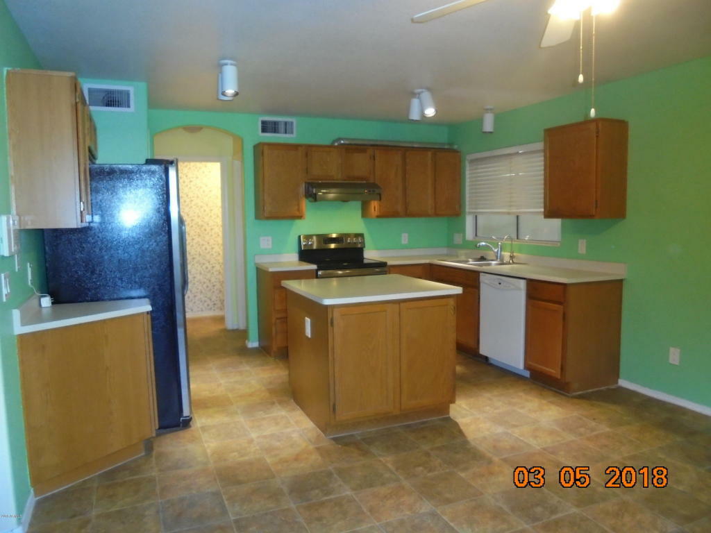 Property Photo:  1836 N Stapley Drive 32  AZ 85203 