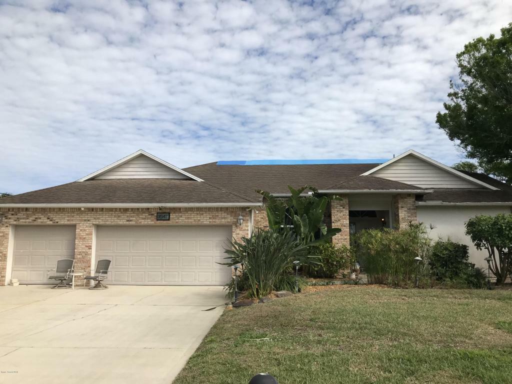 Property Photo:  1041 Sunswept Road NE  FL 32905 