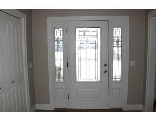 Property Photo: 29 Flynn Meadow Rd MA 01085