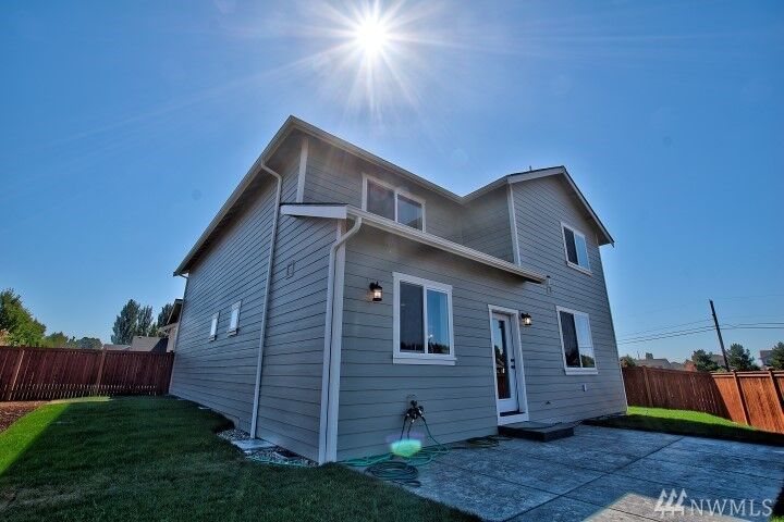 Property Photo:  6915 284th St NW  WA 98292 