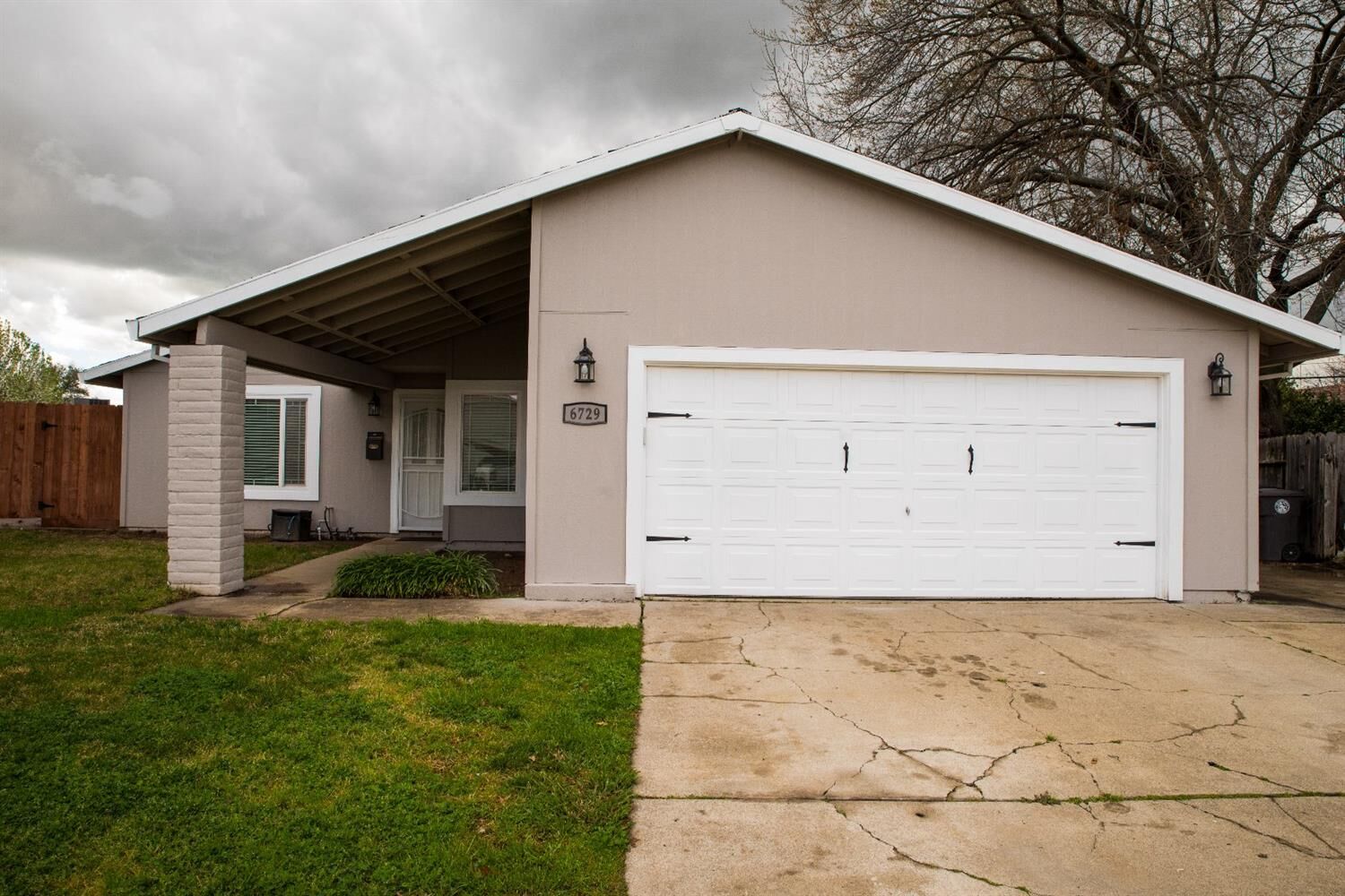 Property Photo:  6729 Winlock Avenue  CA 95621 