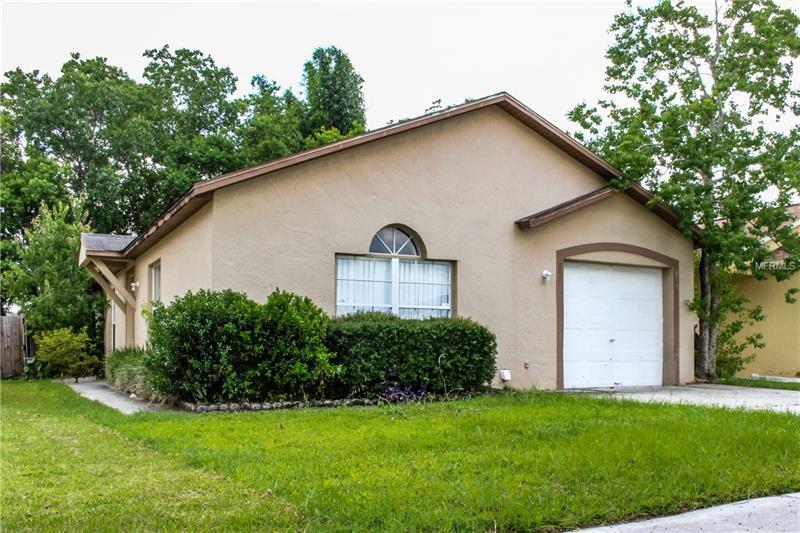 Property Photo:  899 Vista Palma Way  FL 32825 