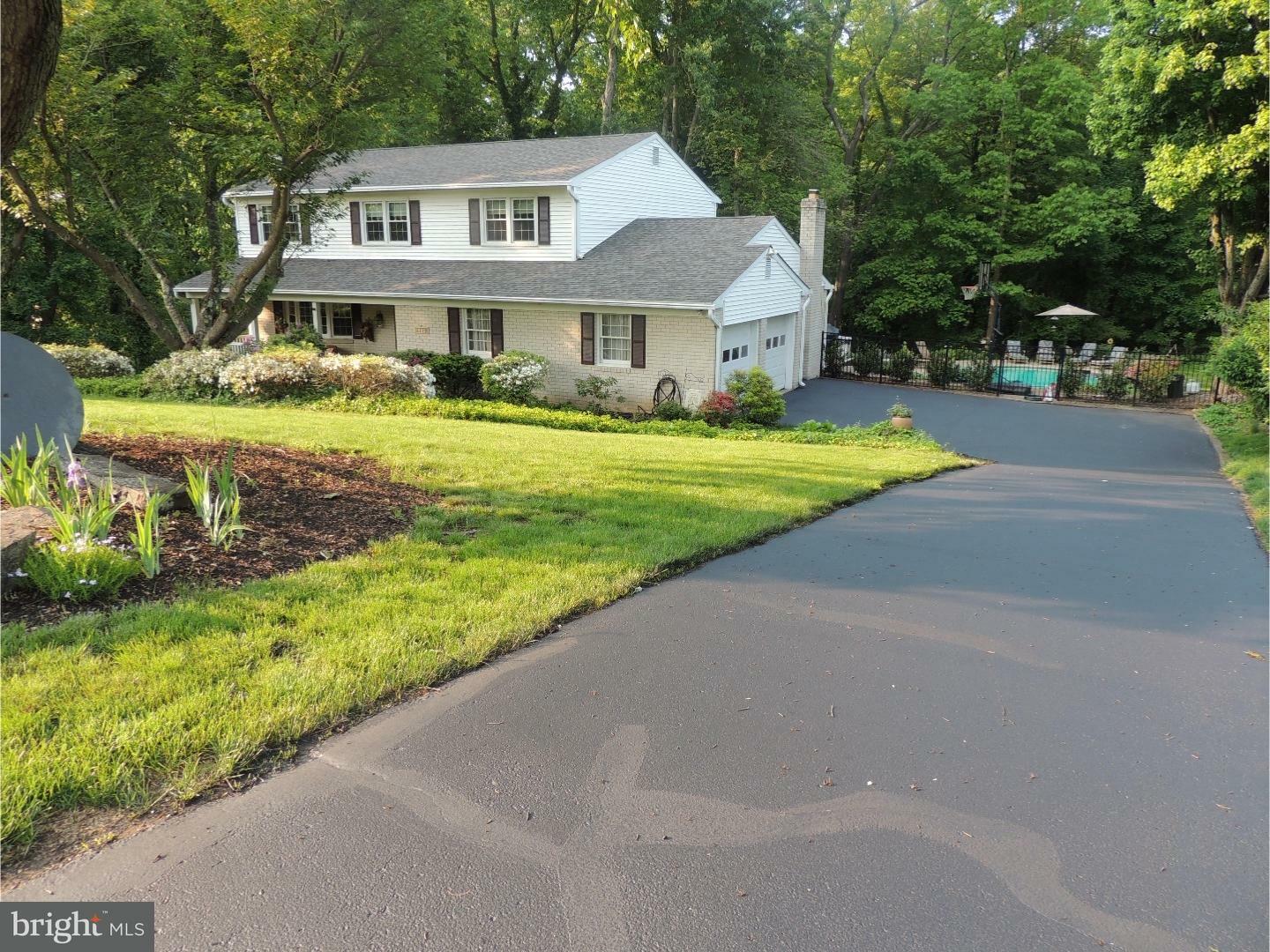 Property Photo:  138 Woodcrest Lane  PA 18901 