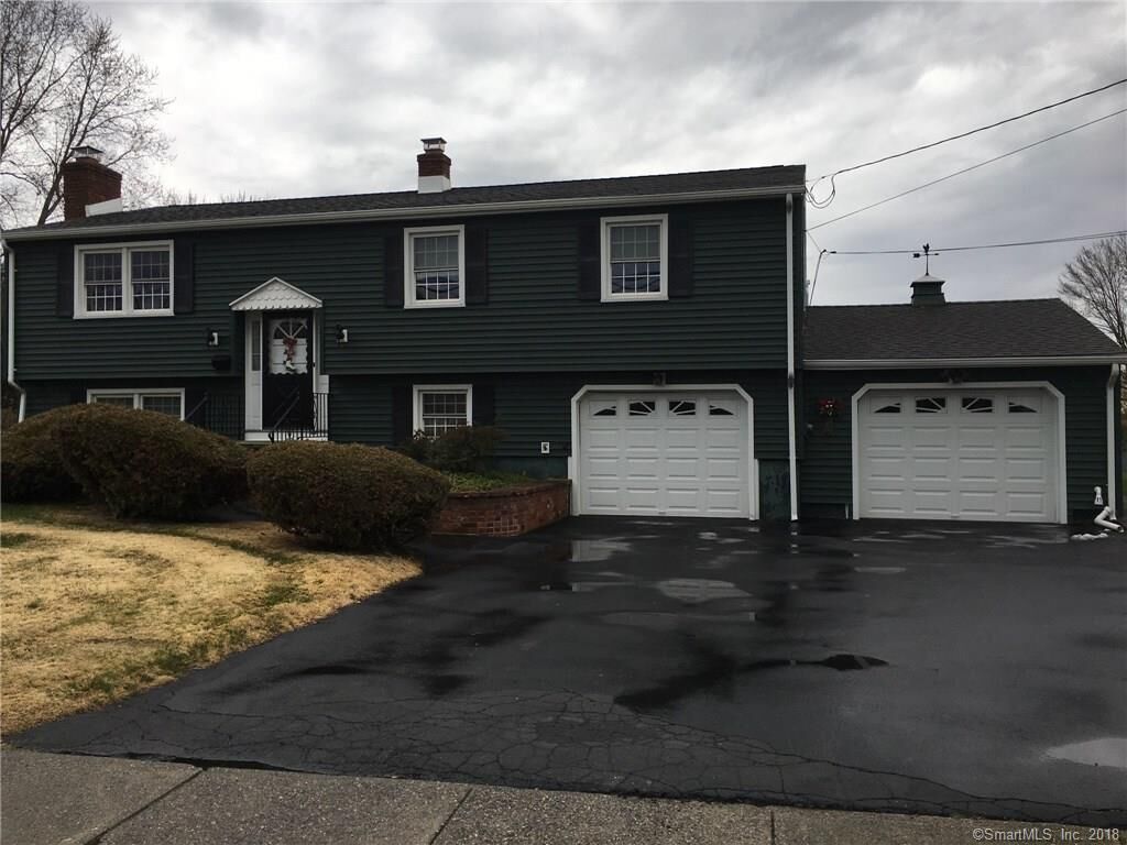 Property Photo: 293 Pond Point Avenue CT 06460