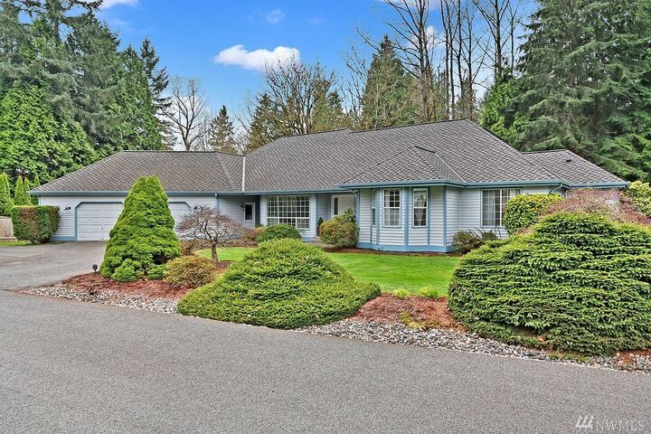 5519 240th St SE  Woodinville WA 98072 photo