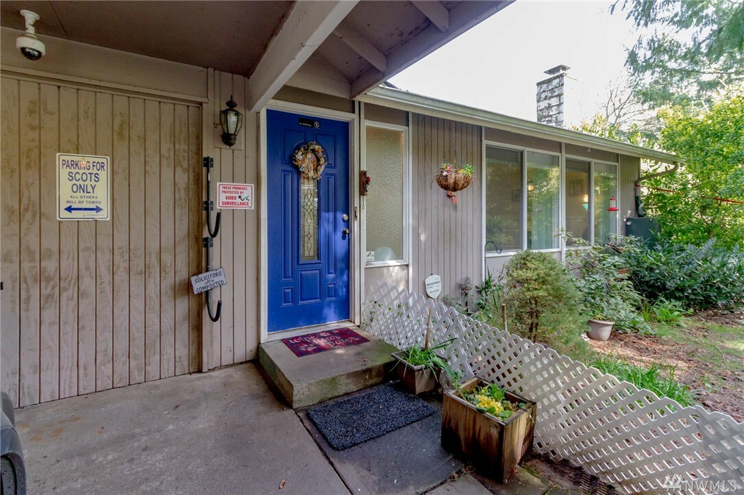 Property Photo:  1451 E Maple St  WA 98030 