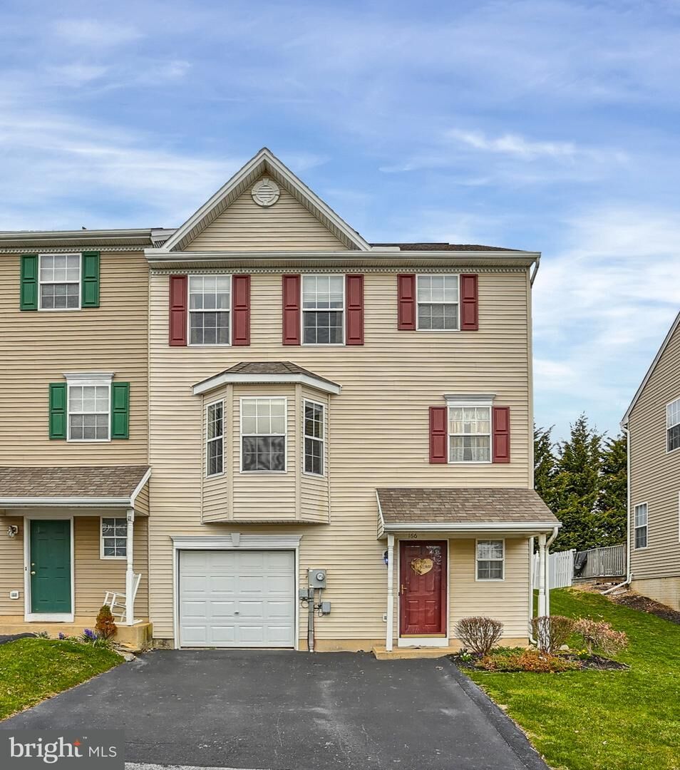 Property Photo: 166 Country Ridge Drive PA 17356