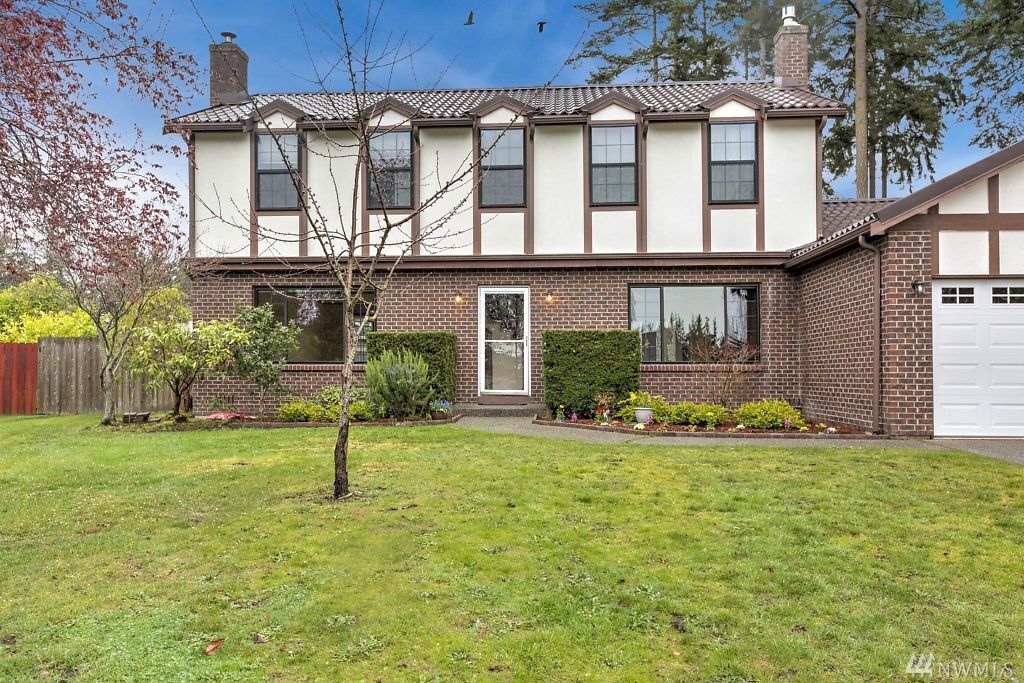 Property Photo: 684 NW Ebb Tide Court WA 98277