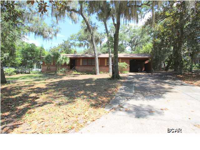 Property Photo:  603 Bunkers Cove Road  FL 32401 