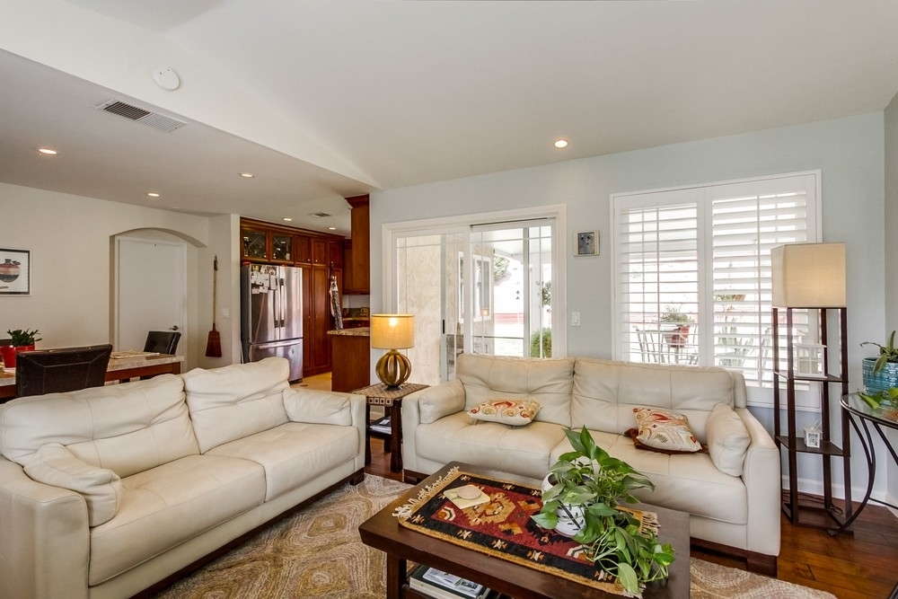 Property Photo:  820 Timberwood Pl  CA 92026 