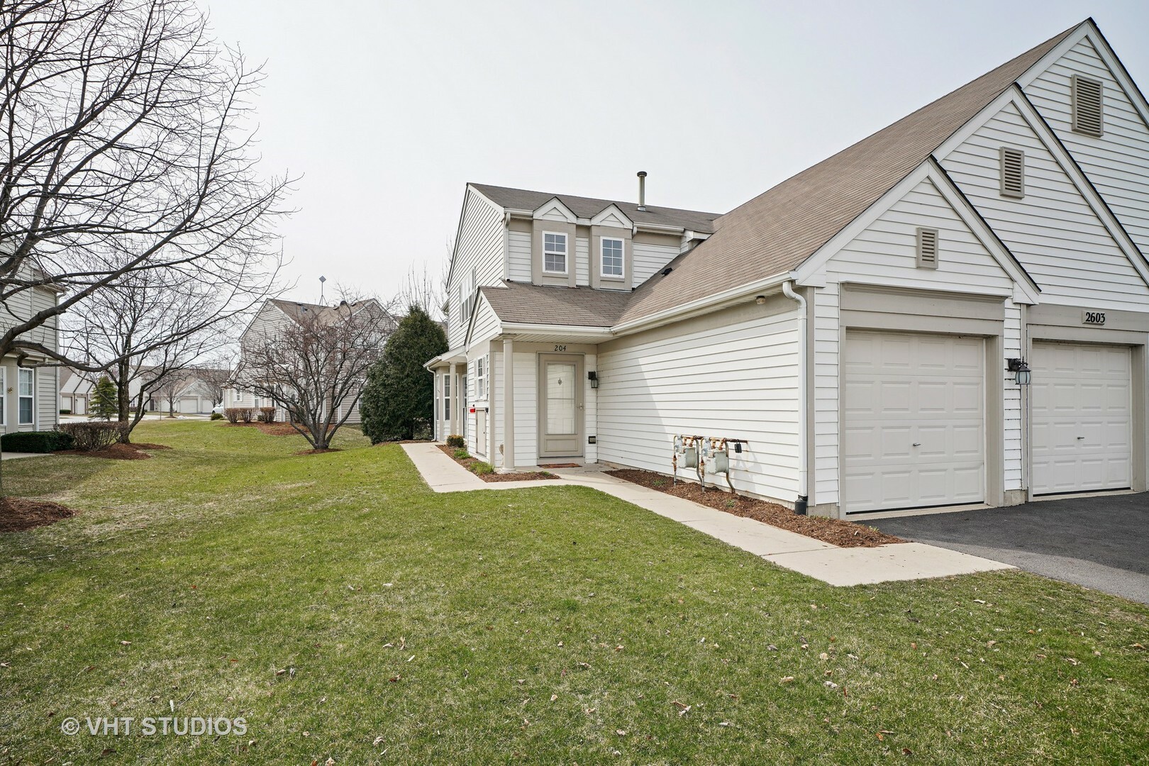 Property Photo:  2603 Cedar Glade Drive 204  IL 60564 