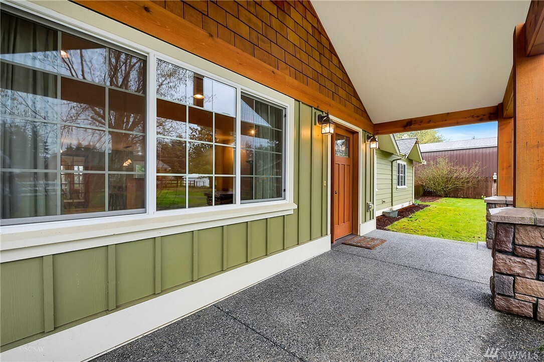 Property Photo: 931 Birch Bay Lynden Rd WA 98264
