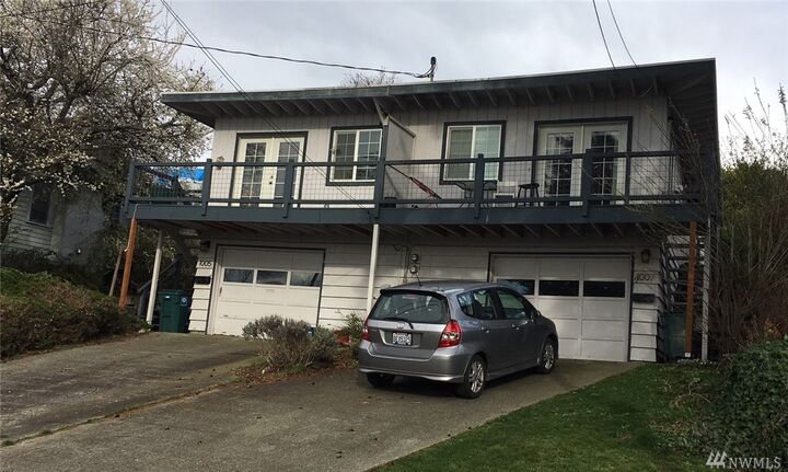 10051007 12th St  Bellingham WA 98225 photo