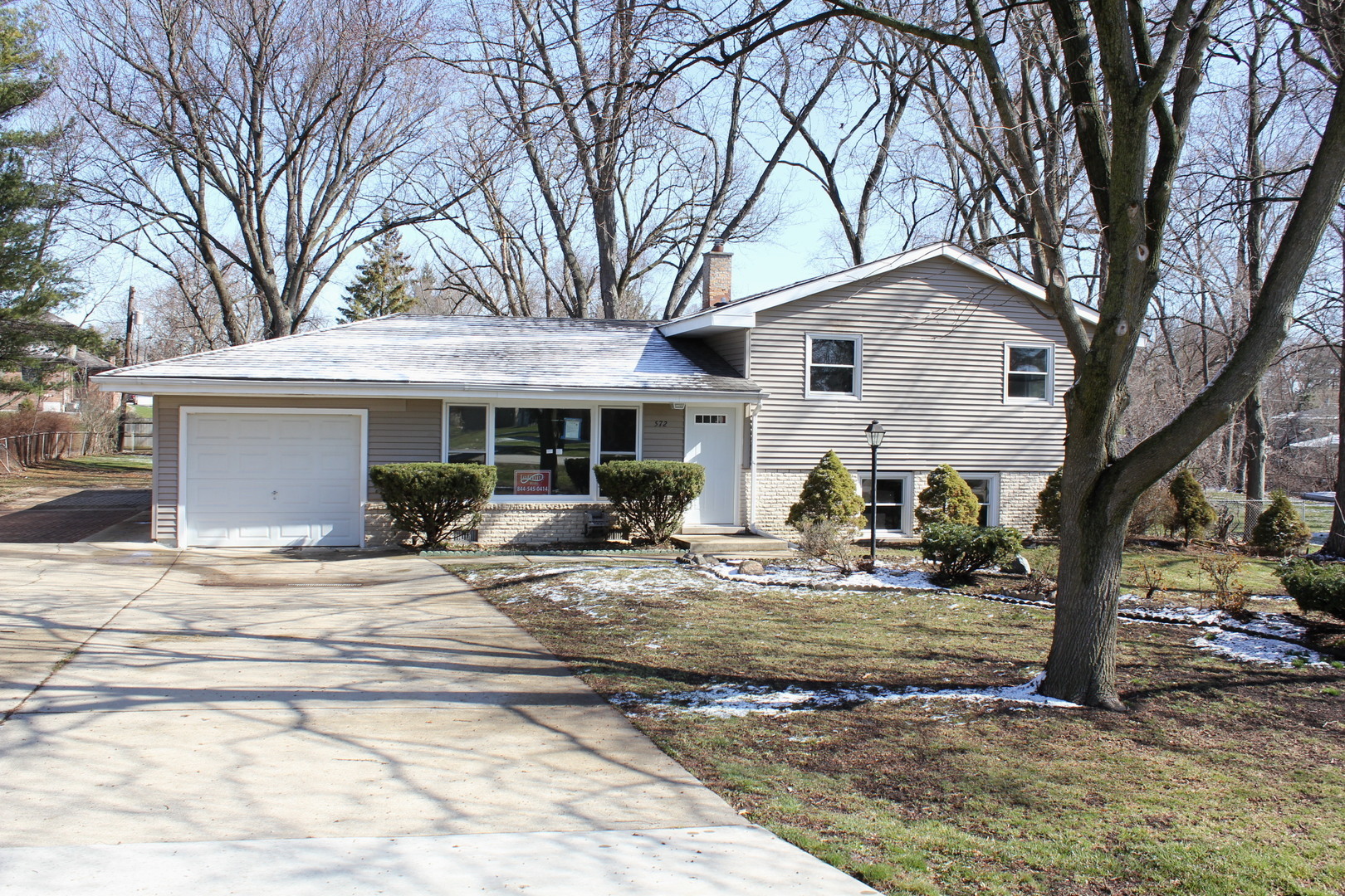 Property Photo: 23W572 Turner Avenue IL 60172
