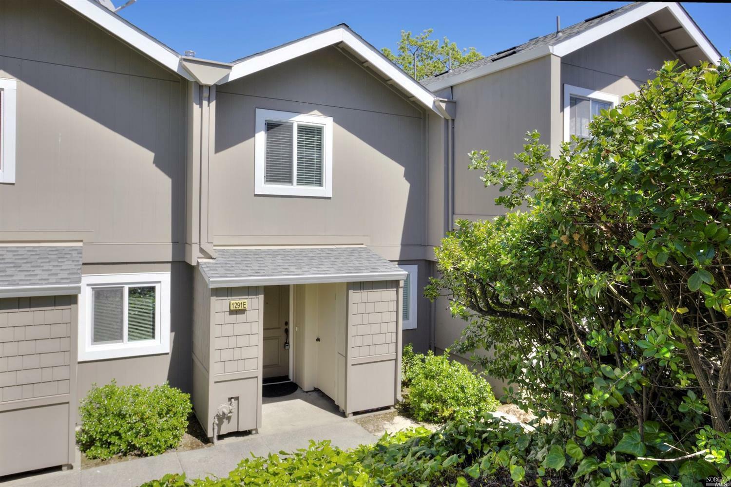 Property Photo: 1291 Maple Court E CA 94947