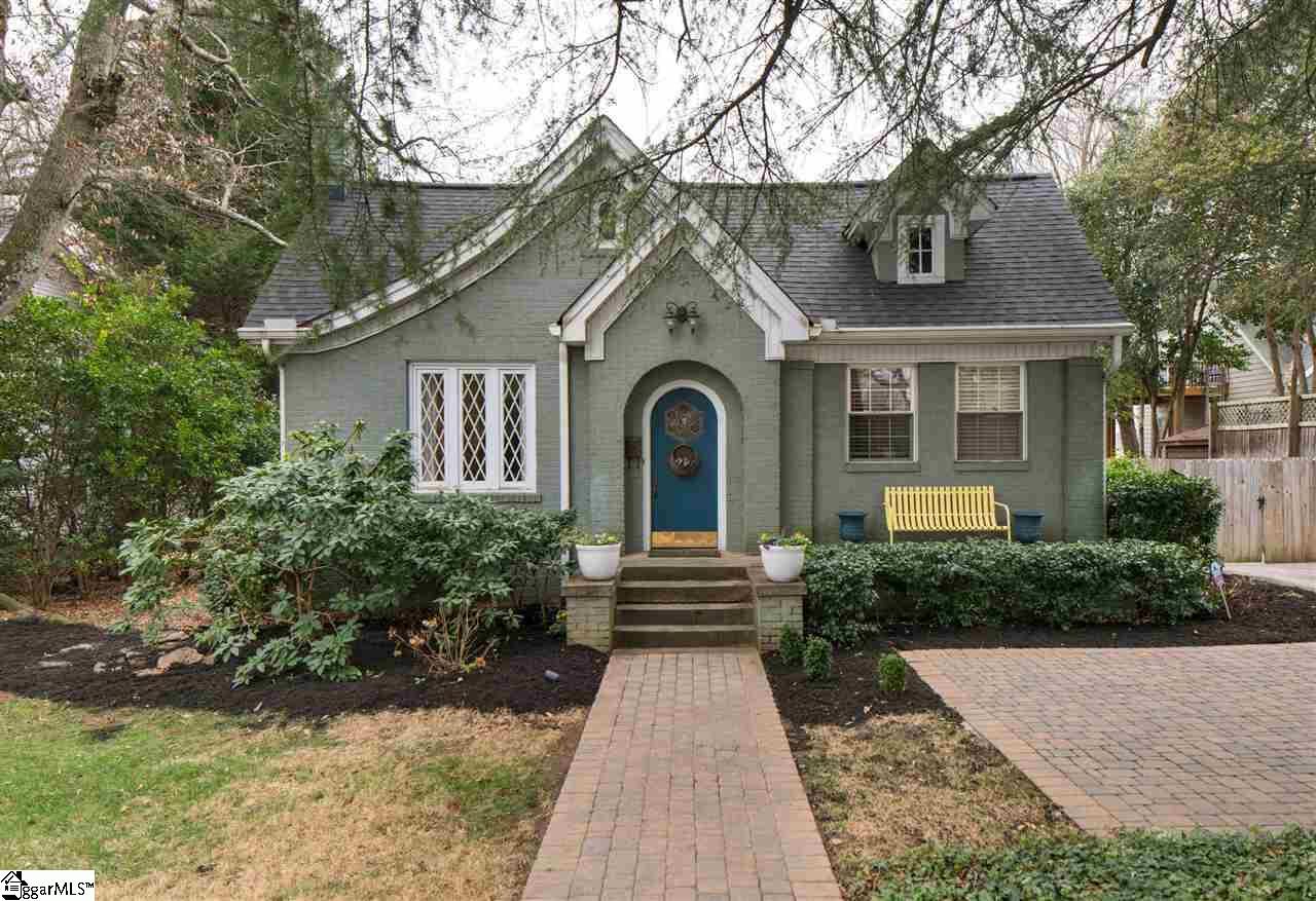 Property Photo:  2640 Augusta Street  SC 29605 