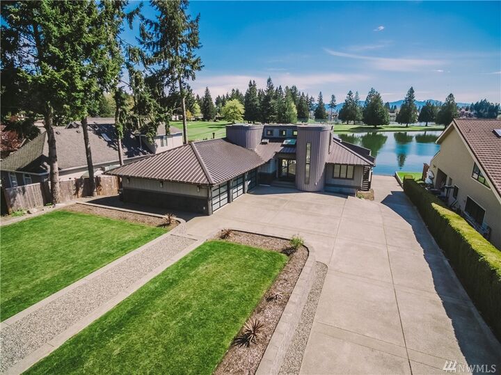 Property Photo:  3307 204th Avenue Ct East  WA 98391 