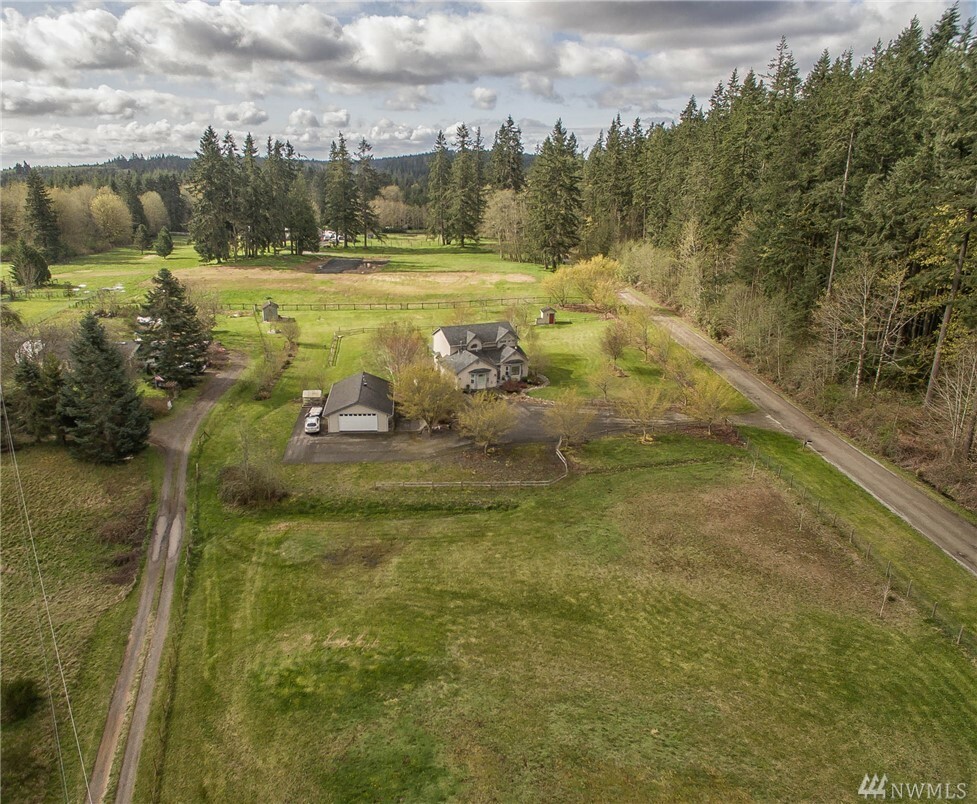 Property Photo:  20586 Big Rock Lane NE  WA 98370 