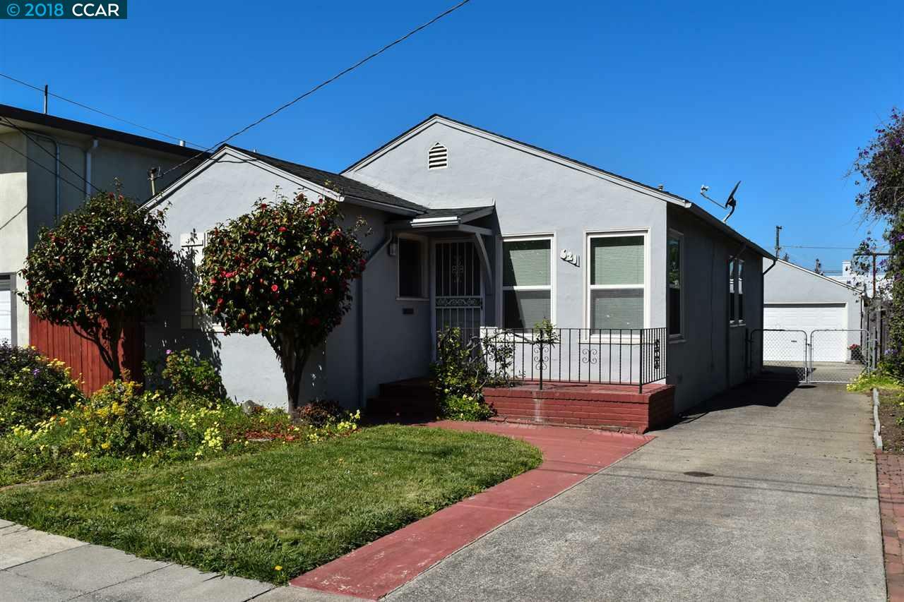 Property Photo:  621 32nd Street  CA 94804 