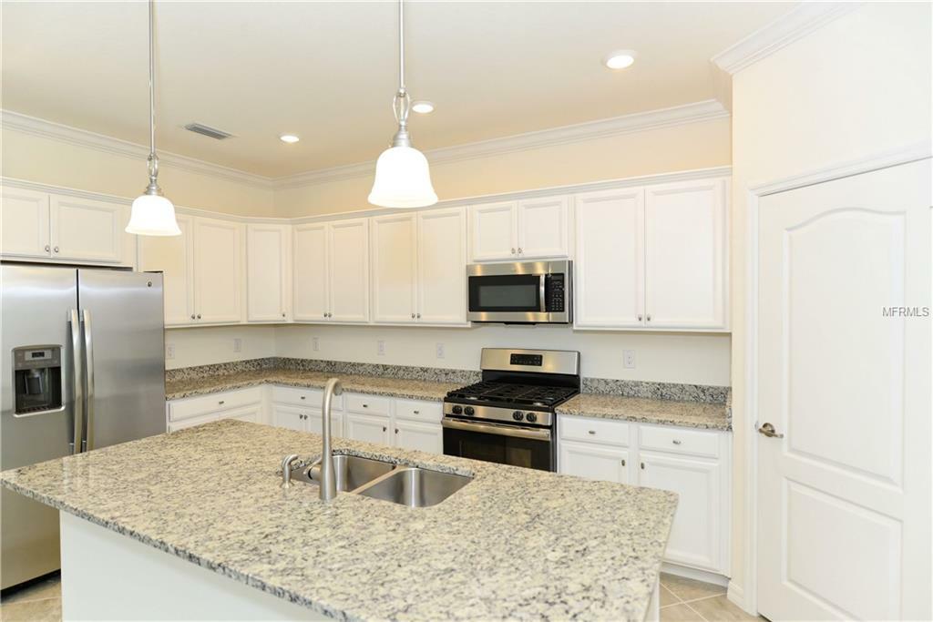 Property Photo:  10019 Marbella Drive  FL 34211 