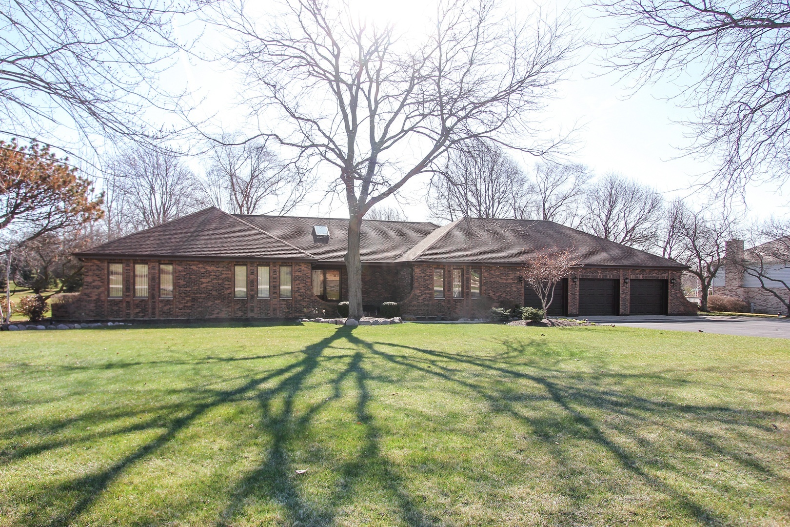 Property Photo:  4 Highland Terrace  IL 60047 