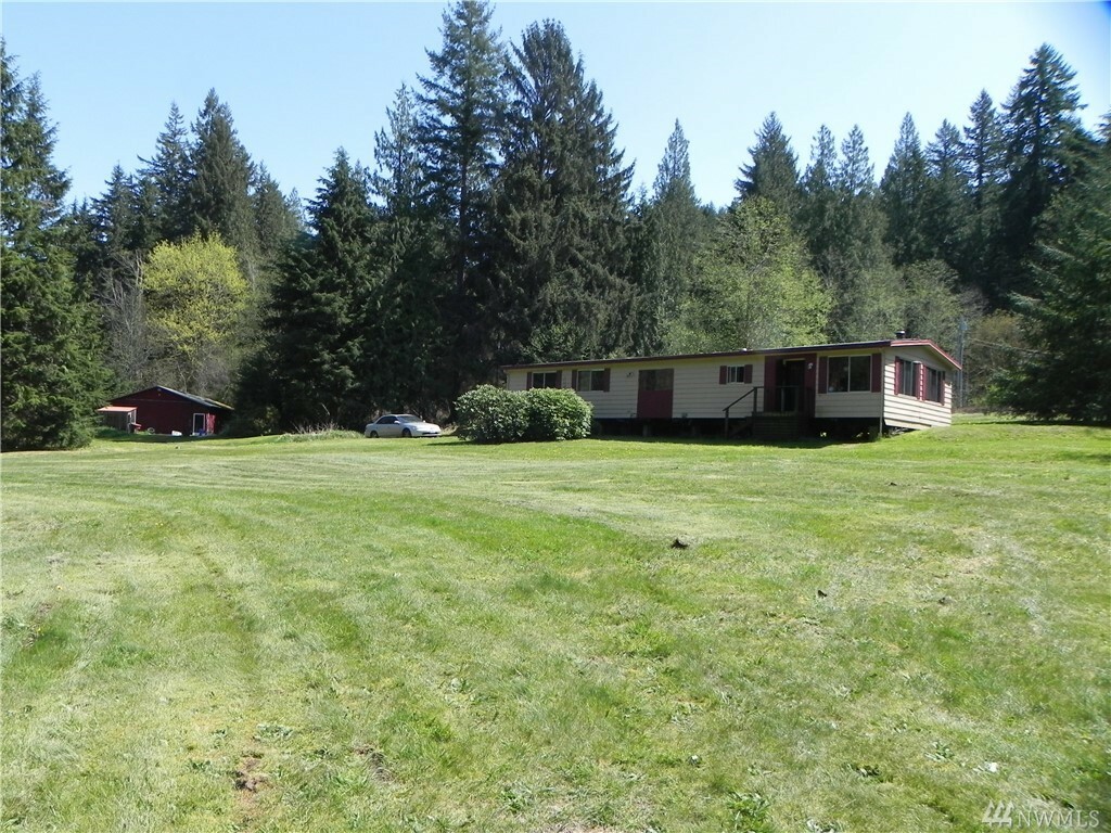 Property Photo:  8232 316th Place SE  WA 98050 