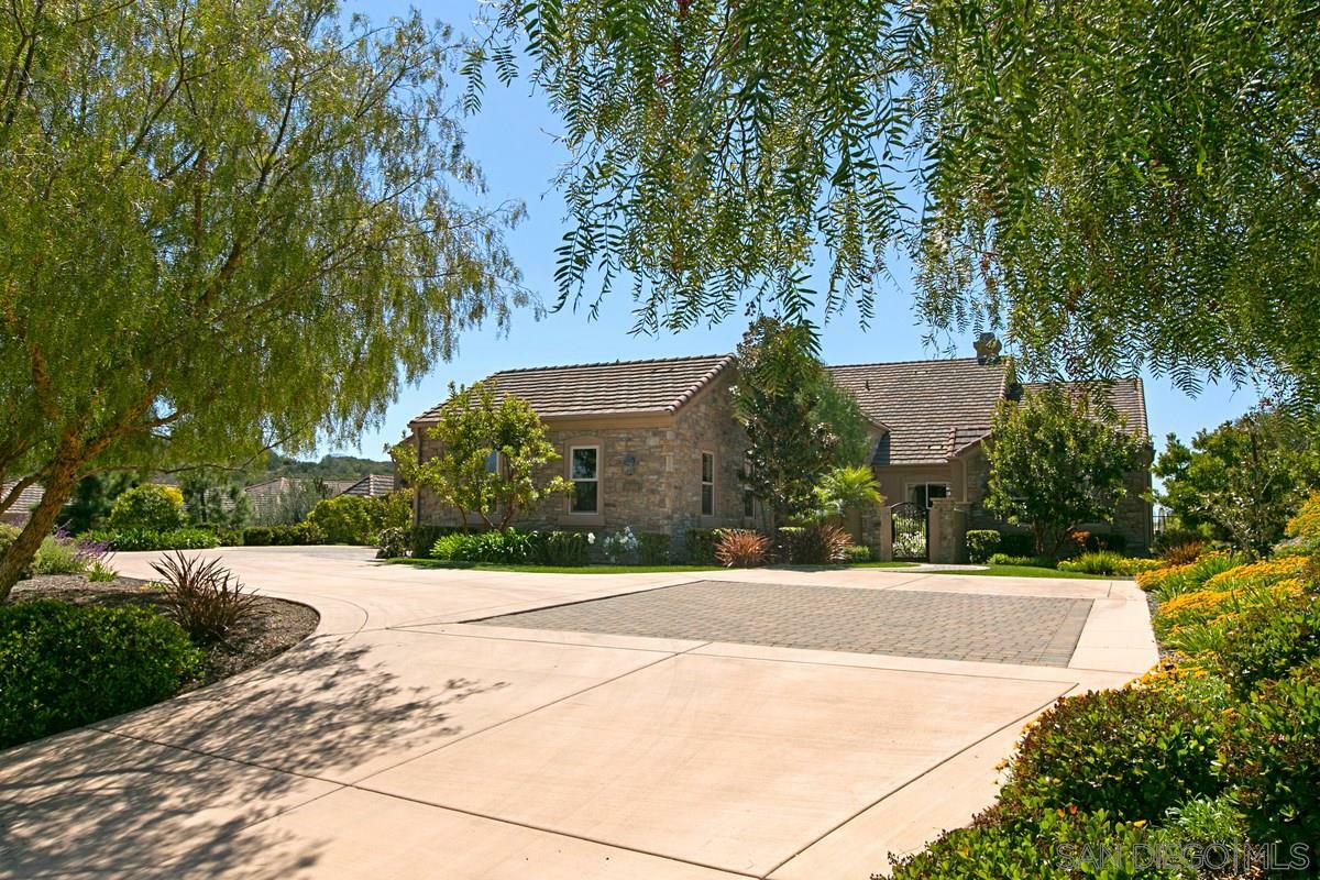 Property Photo:  15464 Artesian Spring Rd  CA 92127 