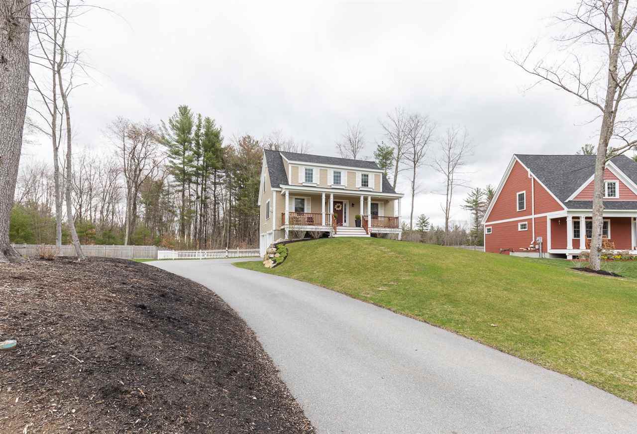 Property Photo:  4 Squire Way  NH 03833 