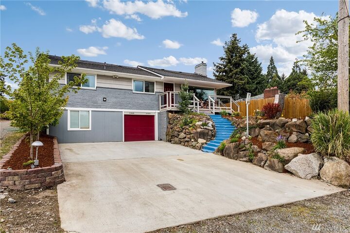 12607 14th Ave S  Burien WA 98168 photo