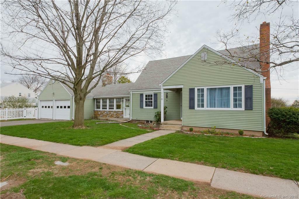 Property Photo: 118 Longvue Drive CT 06109