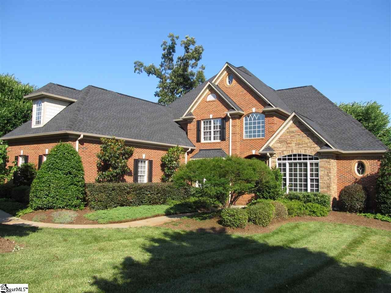 Property Photo:  307 Kennesaw Court  SC 29301 