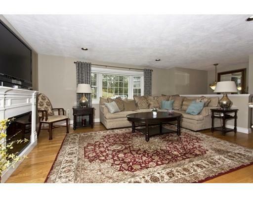 Property Photo:  16 Westward Circle  MA 01864 