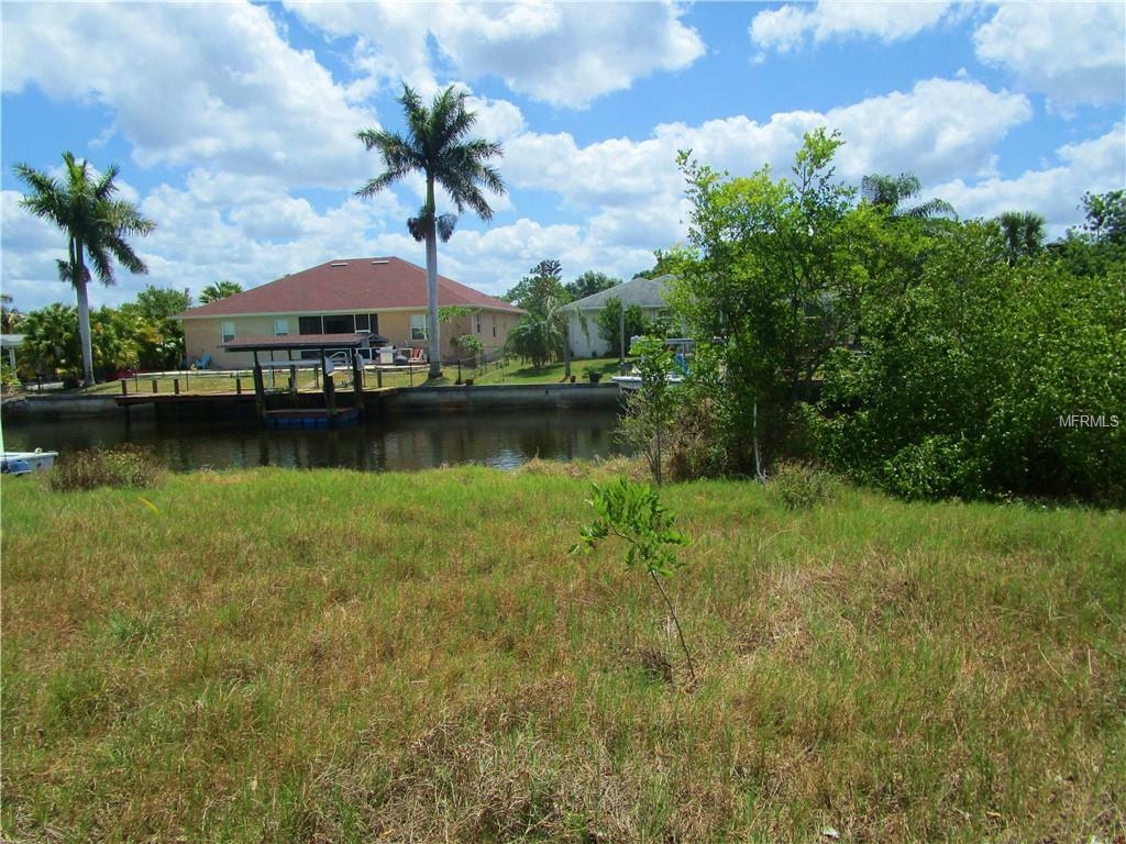Property Photo: 3334 Dover Drive FL 33983